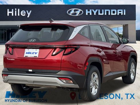 New 2026 Hyundai Tucson SE image 4