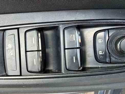 Used 2020 Subaru Forester w/ Alloy Wheel Package AWD/4WD image 17