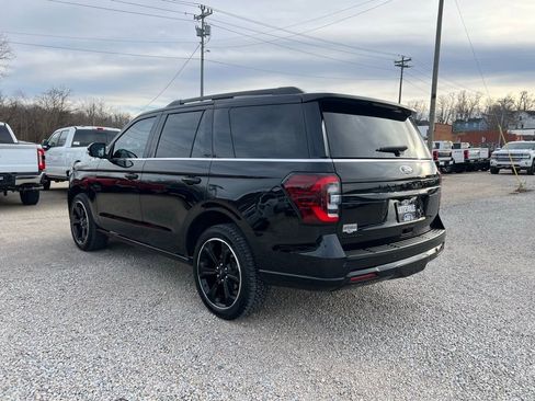 Used 2024 Ford Expedition Limited image 6