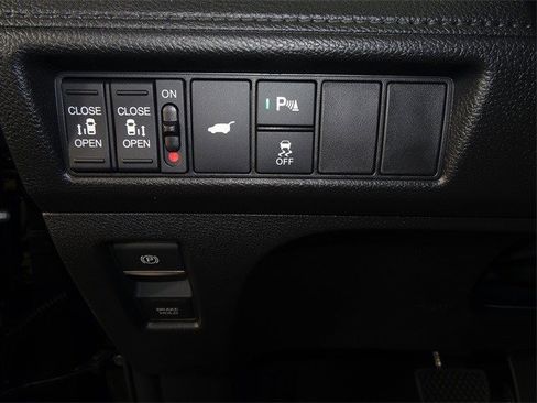 New 2026 Honda Odyssey Touring image 31