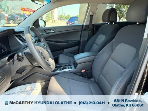 Used 2017 Hyundai Tucson SE FWD image 4