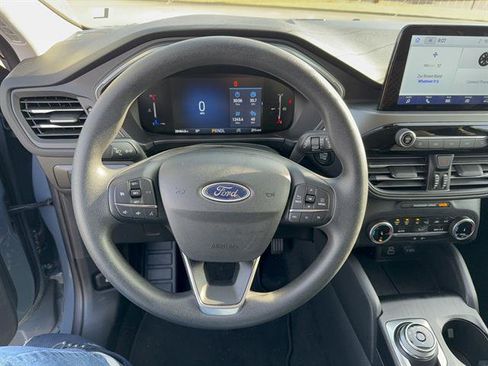 Used 2025 Ford Escape Active image 11