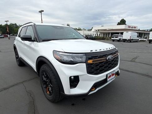 New 2026 Ford Explorer Tremor image 2