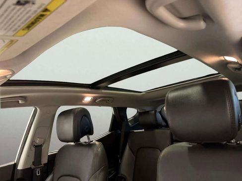 Used 2017 Hyundai Santa Fe Sport w/ 2.0T Ultimate Tech Package 05 image 20