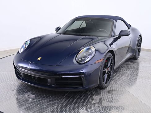 Used 2020 Porsche 911 Carrera S image 11