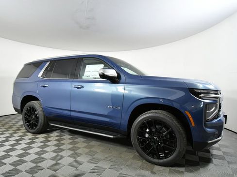 New 2026 Chevrolet Tahoe Premier w/ Sun And Tow Package AWD/4WD image 9