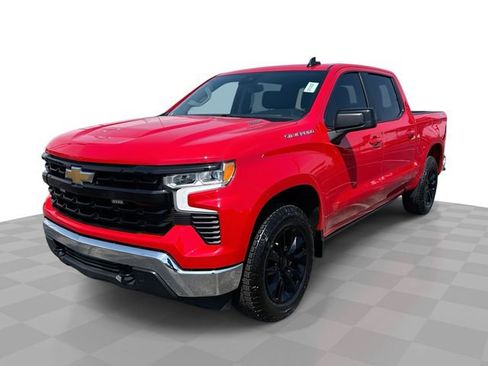 Used 2025 Chevrolet Silverado 1500 LT AWD/4WD image 1
