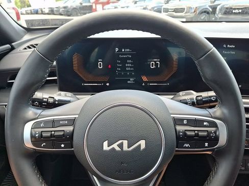 Used 2025 Kia K5 GT-Line AWD/4WD image 19