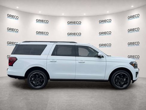 Used 2023 Ford Expedition Max Limited RWD image 8