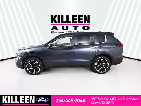 Used 2024 Mitsubishi Outlander AWD image 4