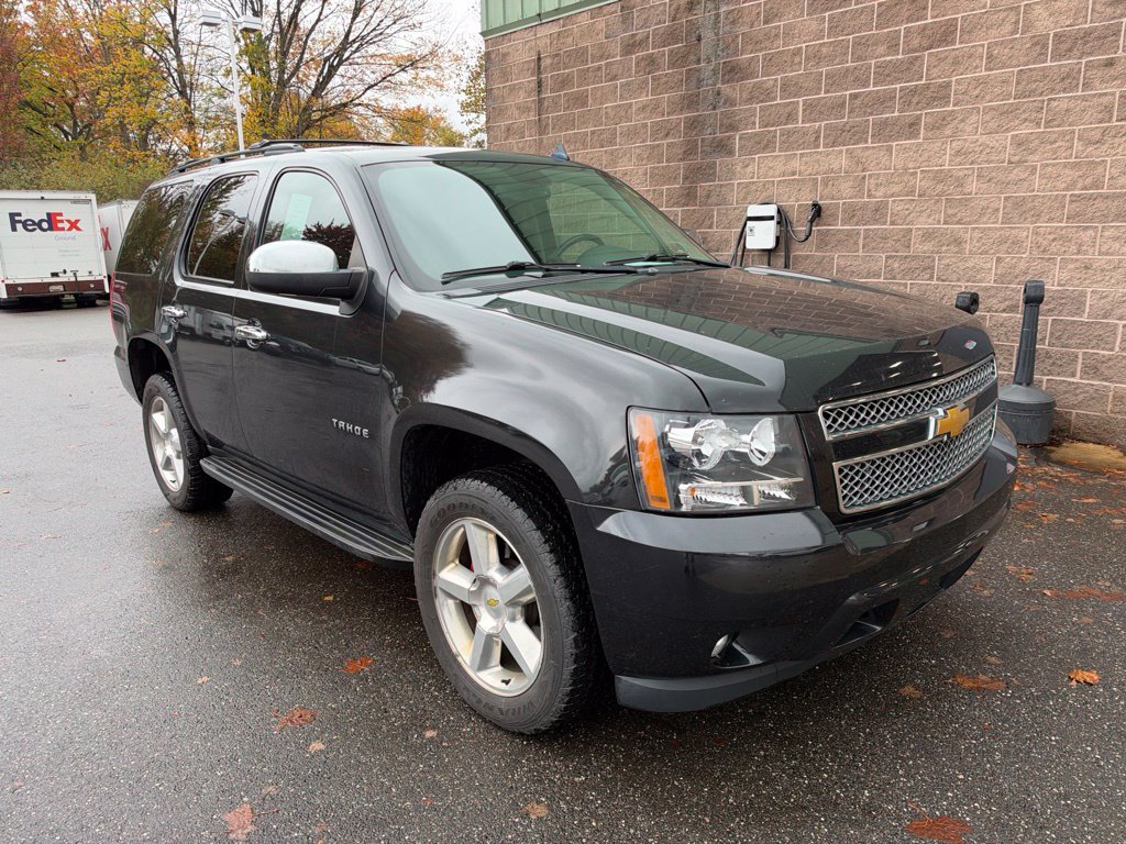 Used 2012 Chevrolet Tahoe LT w/ All-Star Edition AWD/4WD image 2