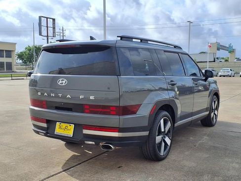 Used 2024 Hyundai Santa Fe Limited FWD image 2
