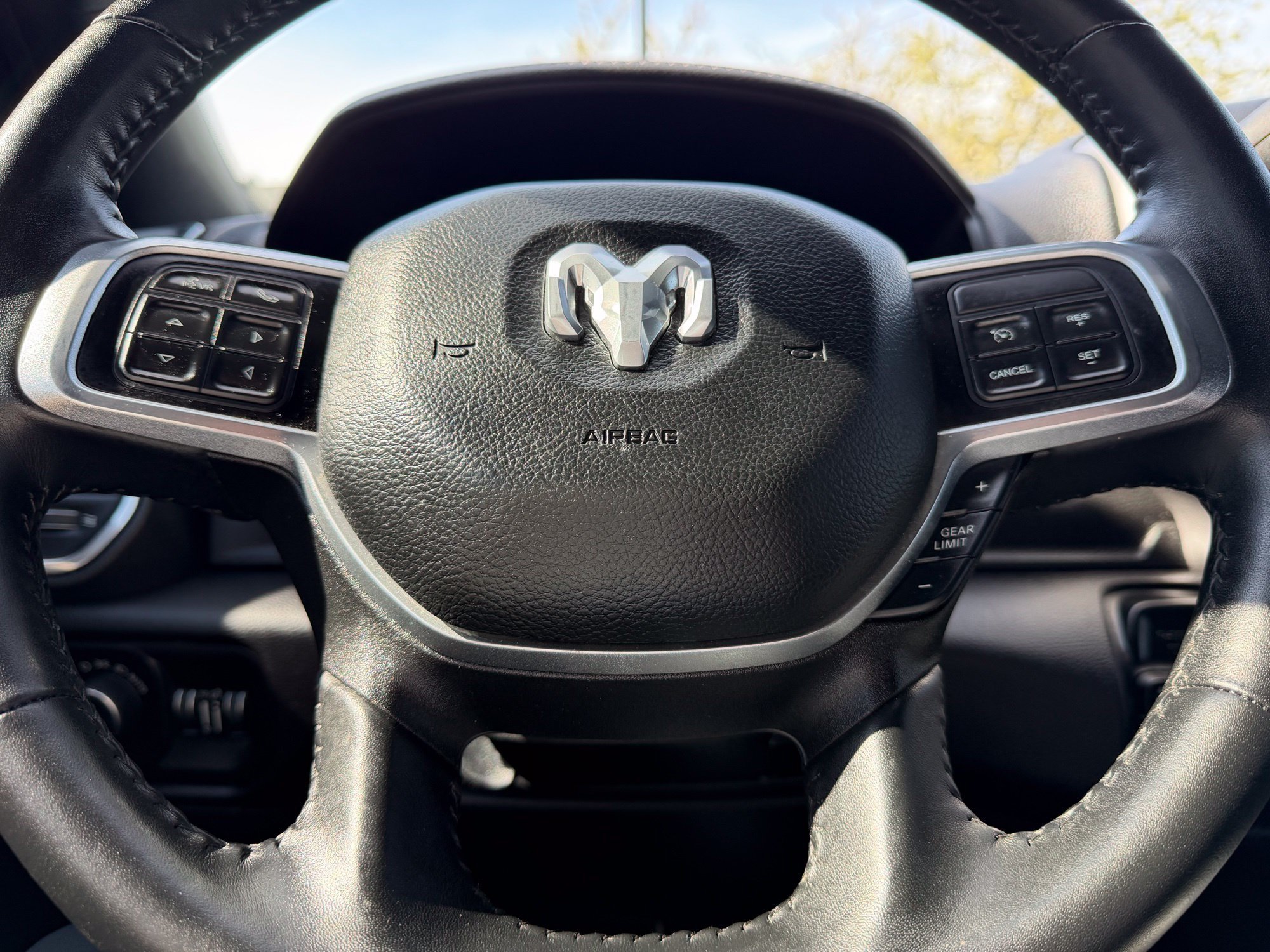 Used 2022 RAM 2500 Laramie w/ Night Edition AWD/4WD image 23