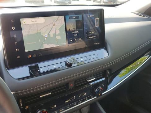 Certified 2024 Nissan Rogue SL image 25