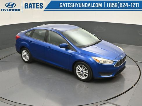 Used 2018 Ford Focus SE image 41