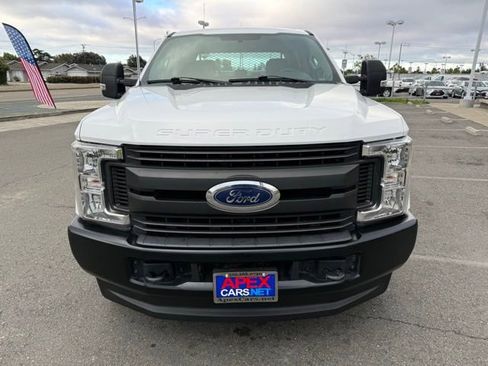 Used 2019 Ford F250 XL w/ Power Equipment Group AWD/4WD image 6