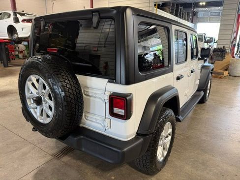 Used 2023 Jeep Wrangler Unlimited Sport AWD/4WD image 25