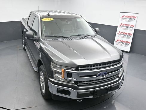 Used 2019 Ford F150 XLT w/ Equipment Group 302A Luxury AWD/4WD image 25