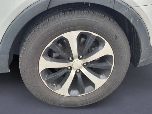 Used 2016 Kia Sorento EX FWD image 6