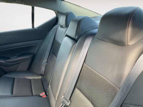 Used 2022 Nissan Altima 2.5 SR w/ Midnight Edition Package image 30