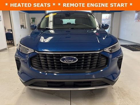 Used 2023 Ford Escape Active w/ Tech Pack #2 image 2
