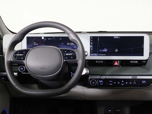 Used 2024 Hyundai Ioniq 5 Limited image 36