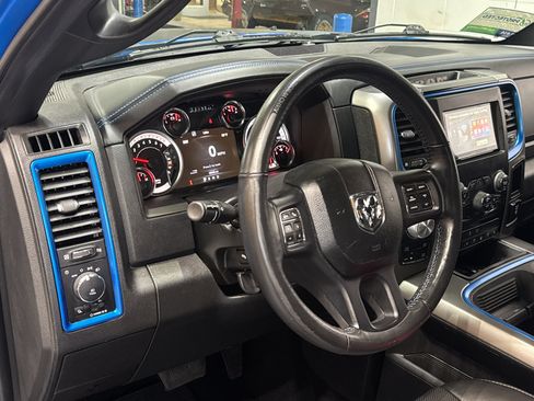 Used 2018 RAM 1500 Sport w/ Hydro Blue Sport Package AWD/4WD image 15