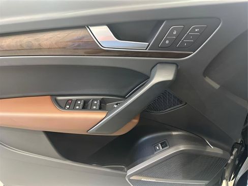 Used 2018 Audi Q5 2.0T Premium Plus AWD/4WD image 10