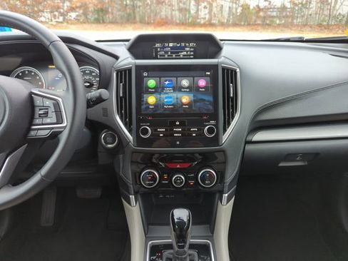 Used 2021 Subaru Forester Limited image 24