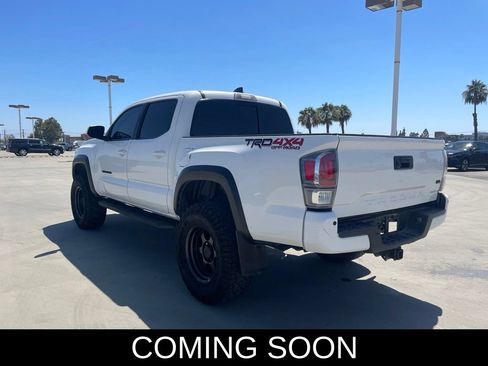 Used 2022 Toyota Tacoma TRD Off-Road w/ Technology Package AWD/4WD image 4