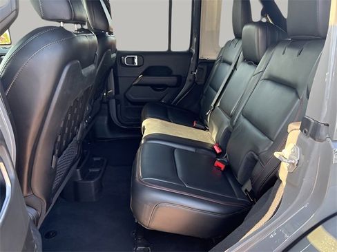 Used 2021 Jeep Wrangler Unlimited Rubicon w/ Uconnect 4C Nav & Sound Group image 20