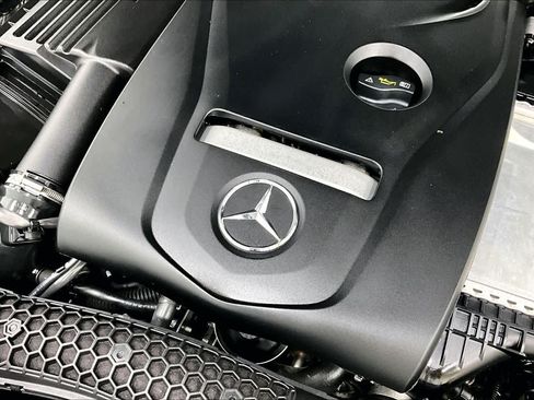 Certified 2018 Mercedes-Benz C 300 Sedan image 32