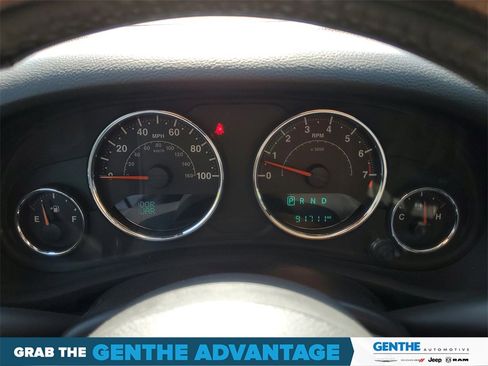 Used 2016 Jeep Wrangler Unlimited Sahara w/ Connectivity Group image 13