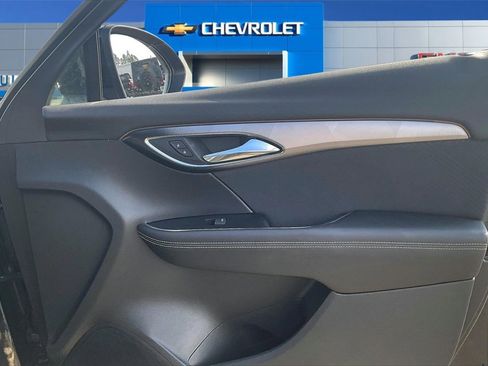 Used 2025 Buick Envision Sport Touring image 28