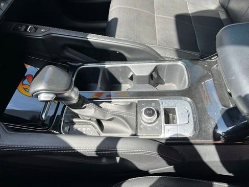 Used 2021 Kia Telluride EX w/ EX Premium Package AWD/4WD image 29