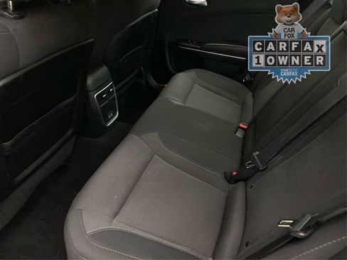 Used 2019 Dodge Charger SXT AWD/4WD image 11