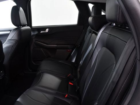 New 2025 Ford Escape SE w/ PHEV Premium Package FWD image 21