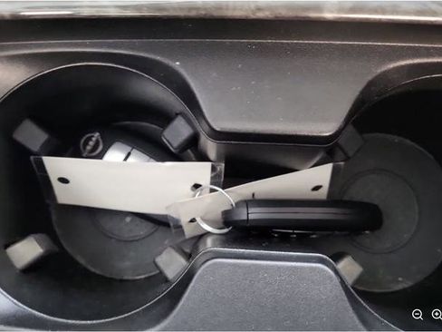 Used 2023 Nissan Armada Platinum w/ Captain's Chairs Package image 7