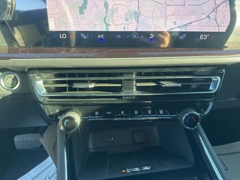 New 2026 Chevrolet Traverse Z71 image 25