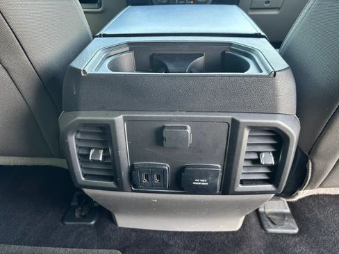 Used 2017 Ford F150 XLT AWD/4WD image 18