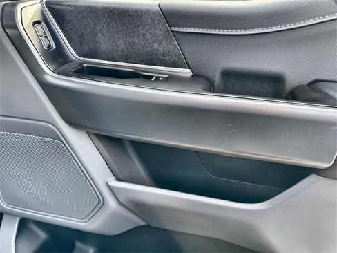 Used 2024 Ford F150 XLT image 22