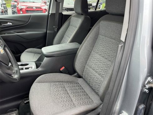 Certified 2024 Chevrolet Equinox LT image 18