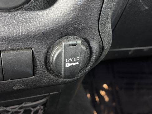Used 2017 Jeep Wrangler Unlimited Sport w/ Quick Order Package 24S AWD/4WD image 23