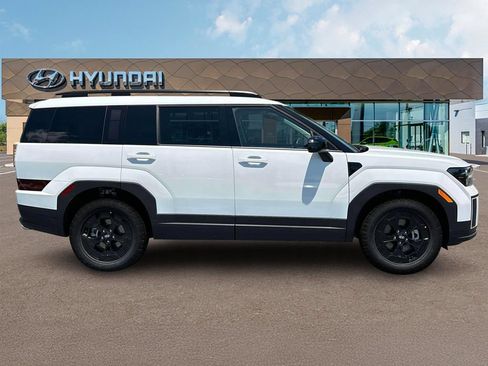 Used 2025 Hyundai Santa Fe XRT AWD/4WD image 9