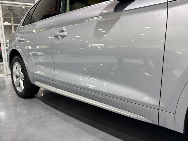 Used 2018 Audi Q5 2.0T Premium Plus AWD/4WD image 17