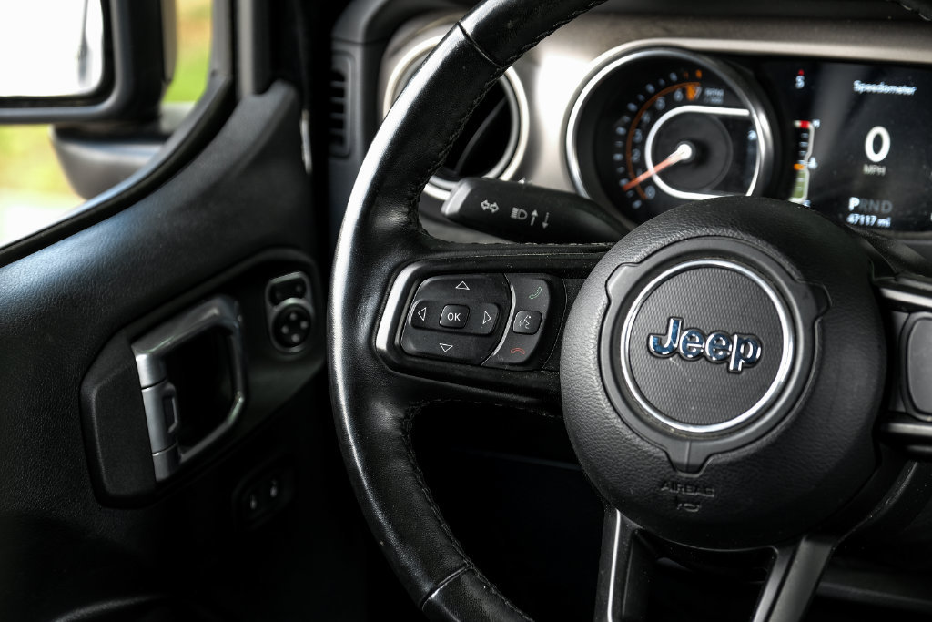 Used 2021 Jeep Wrangler Unlimited Sport AWD/4WD image 27
