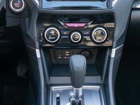 Used 2021 Subaru Forester Premium image 18