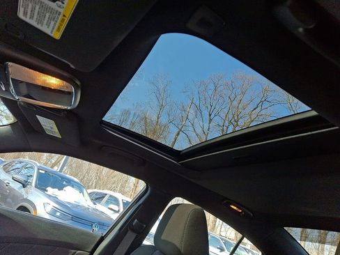 Used 2023 Dodge Charger SXT w/ Blacktop Special Edition image 15