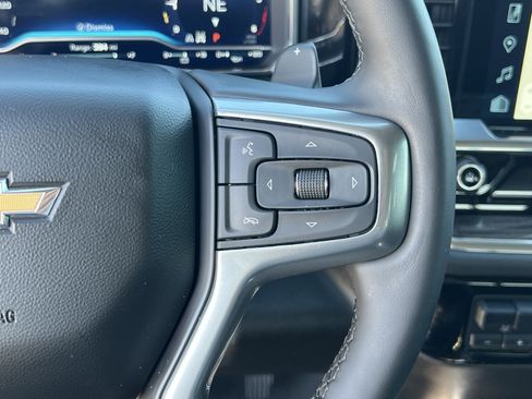 Used 2023 Chevrolet Silverado 1500 LTZ image 21