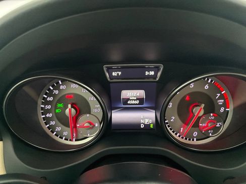 Used 2015 Mercedes-Benz GLA 250 image 28